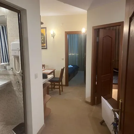 Simonen Near The Gondola Банско