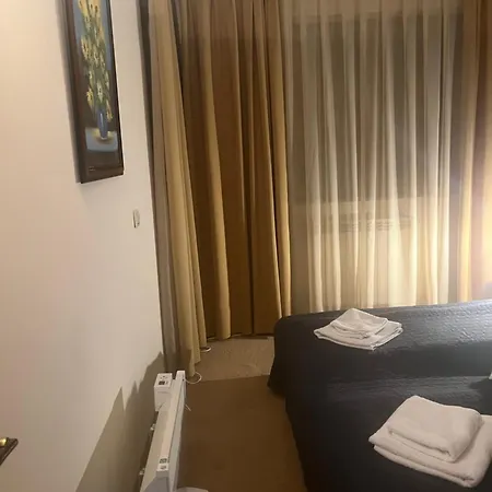 Апартамент Simonen Near The Gondola *