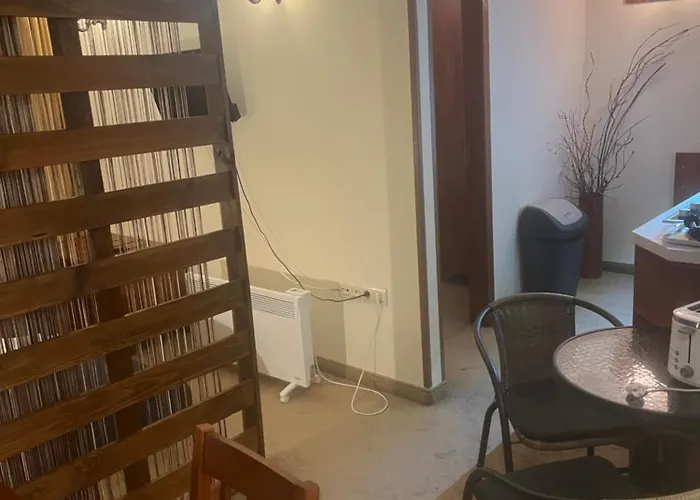 Simonen Near The Gondola Апартаменты *