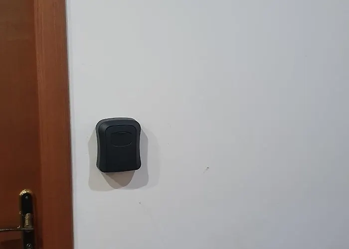 Simonen Near The Gondola